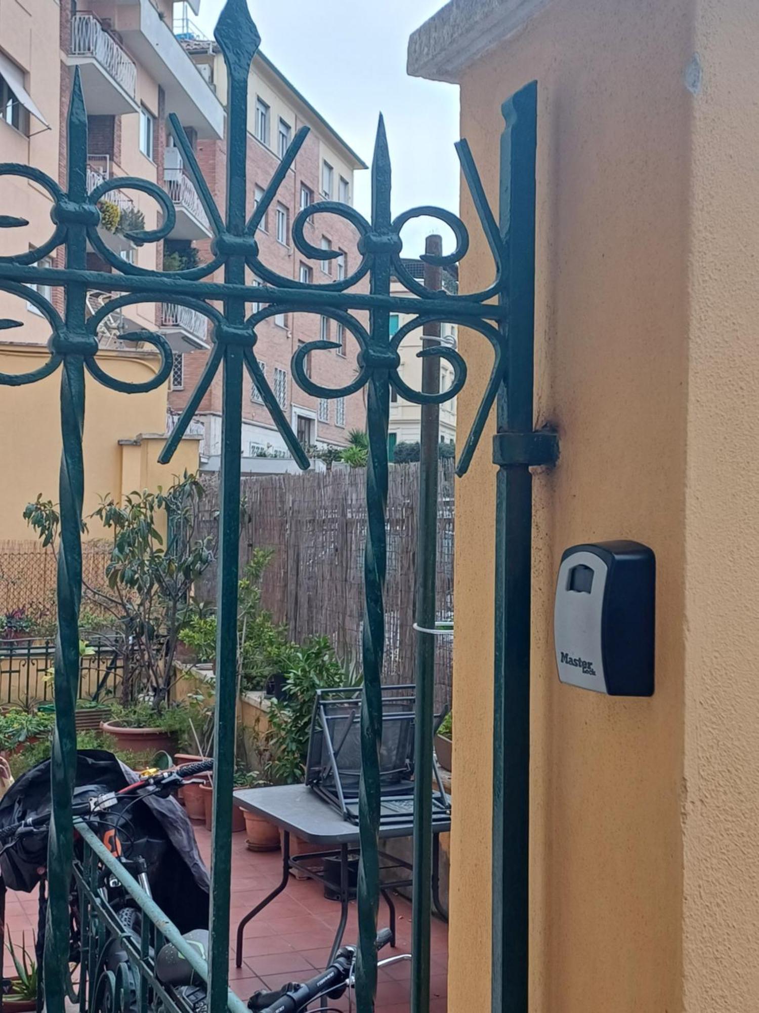 Gianicolo Sweet Home Рим Екстериор снимка